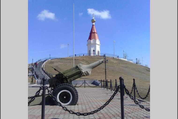 Александр Усс: перевод стрелок с флага на пушку