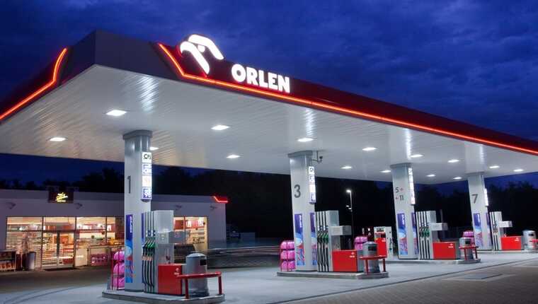 Orlen Unipetrol заработал 1,3 миллиарда долларов на покупке российской нефти через Чехию