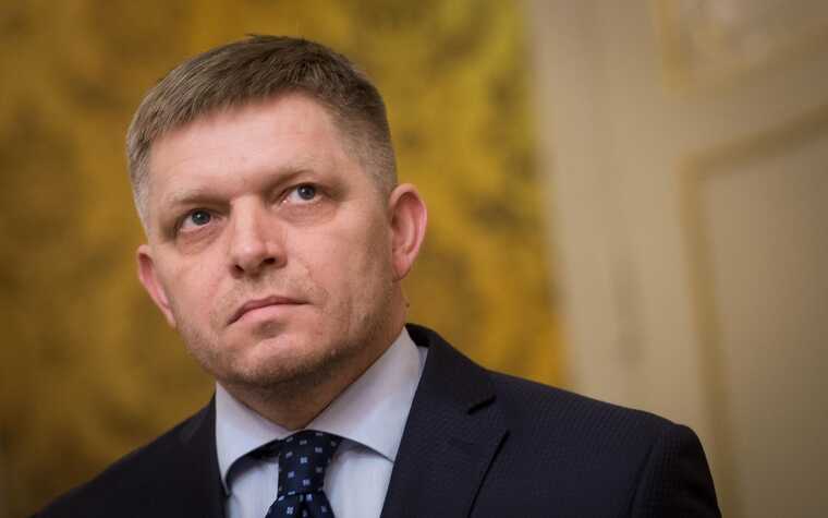 Премьер Словакии Фицо поедет в Москву на 9 мая
