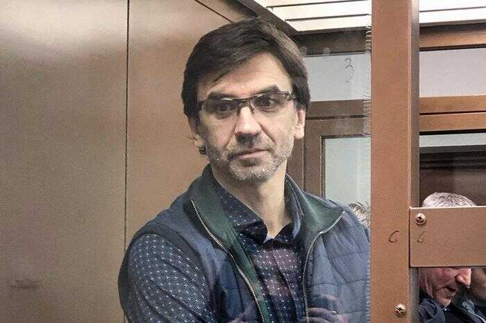 Михаил Абызов, осуждённый за преступные схемы, зарегистрировал бизнес в Москве