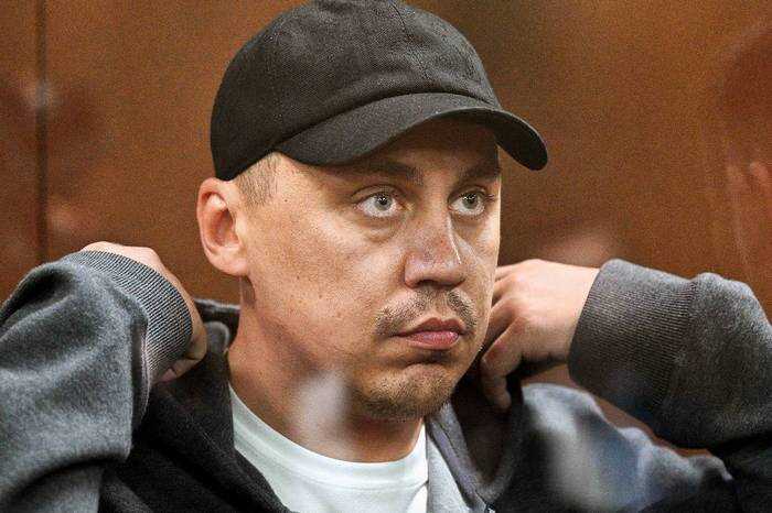 Партнёр обвинил Портнягина в интимной связи с его женой