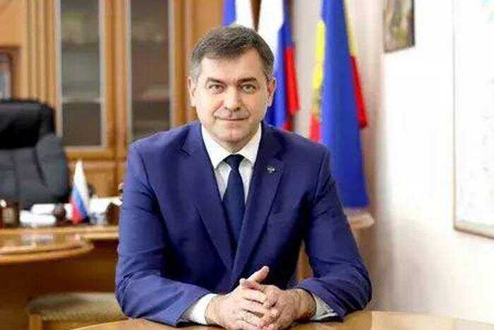Мэр Новочеркасска Юрий Лысенко стал подозреваемым в коррупционном деле на 8 миллионов рублей