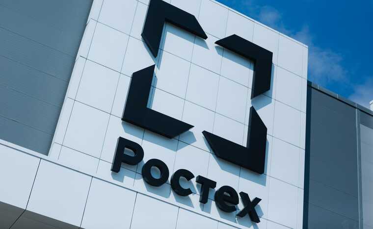 Оборонный развод: отец и сын Петровы вывели сотни миллионов под носом у «Ростеха» и скрылись за границей