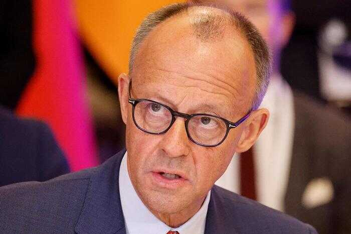 Канцлер ФРГ уточнил, что решение по дальнобойному вооружению для Украины было принято еще в 2024 году